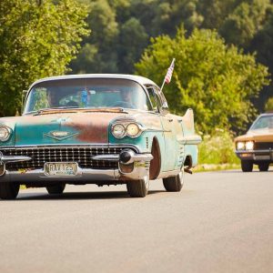 Howling - American Cars and Bikes 2021