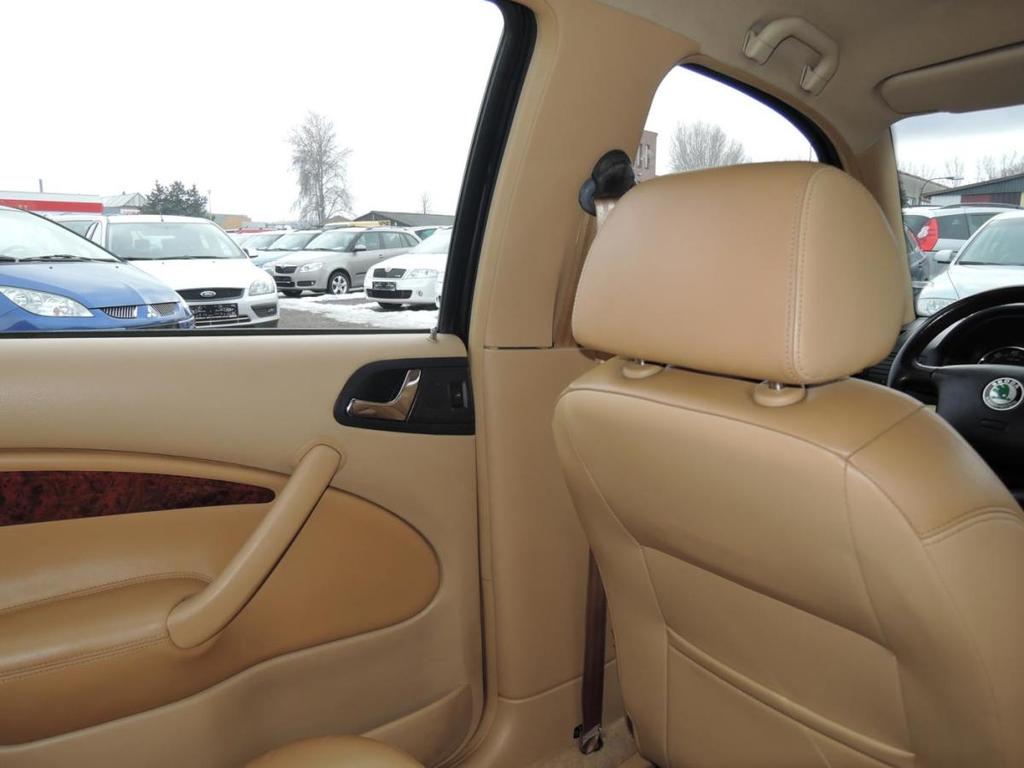 Interiér Škoda Octavia Long