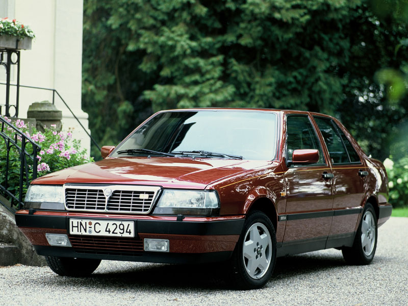 Lancia Thema 8.32 V8