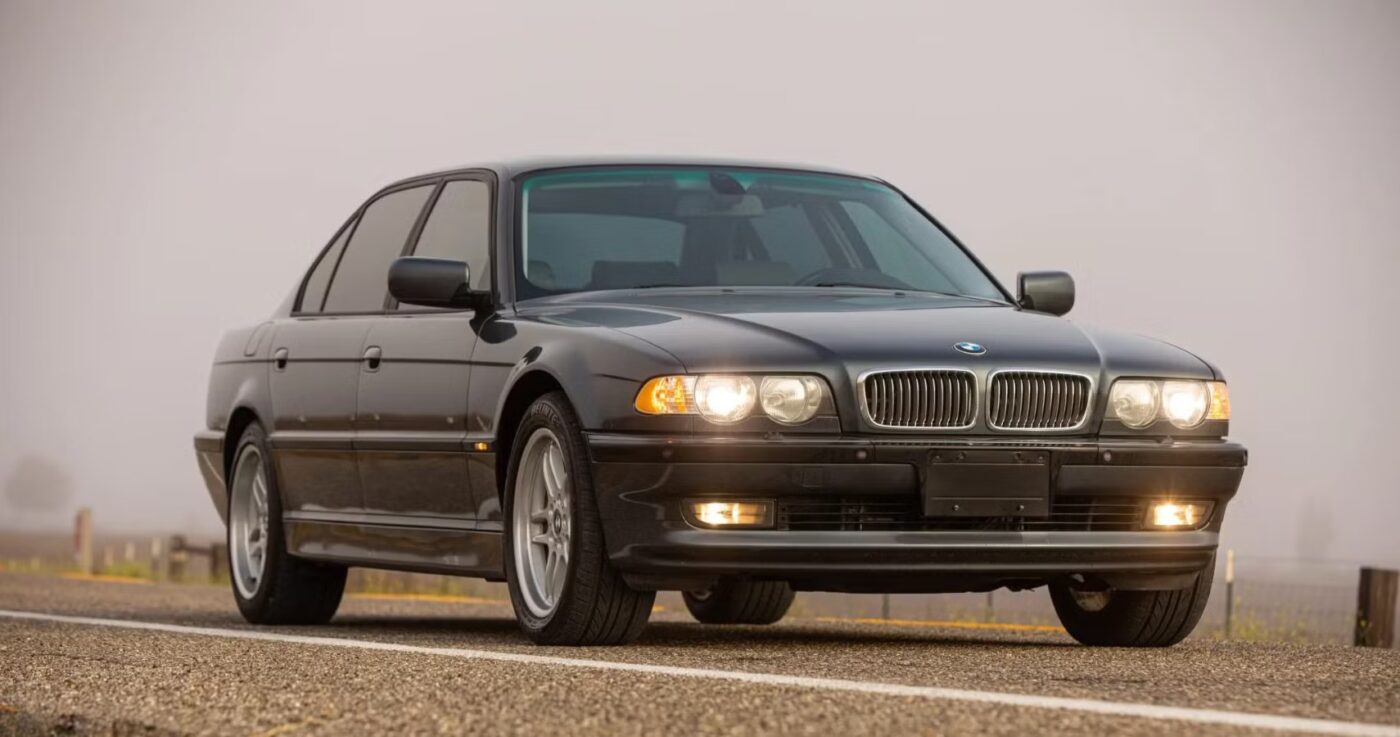BMW 750iL e38