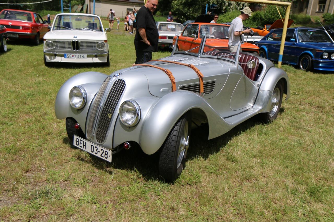 BIG BMW Classic