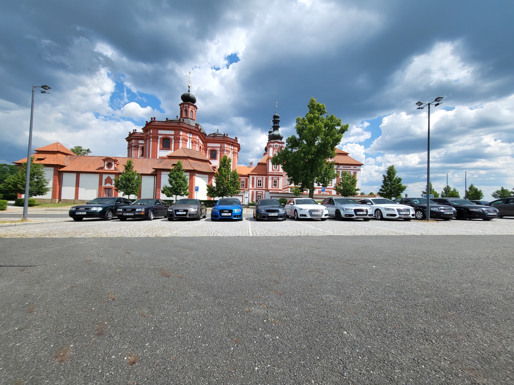 Audi Club